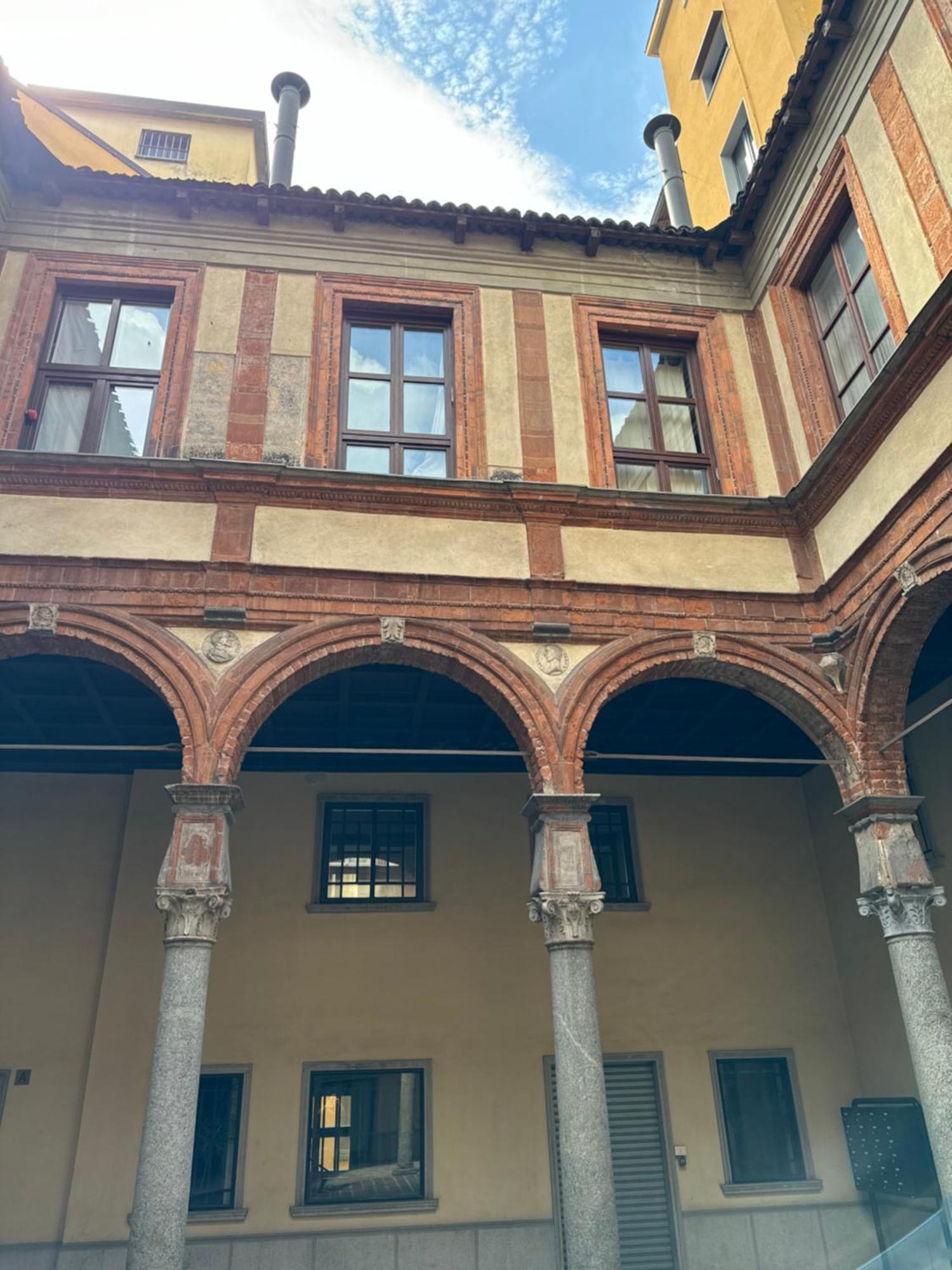Real Duomo Palace Suite Milán Exterior foto